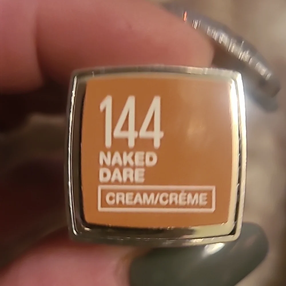 3 for 10🌼 Maybellibe cream lipstick naked dare